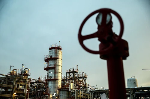 صنایع پایین‌دست پتروشیمی پول مفت نمی‌خواهند