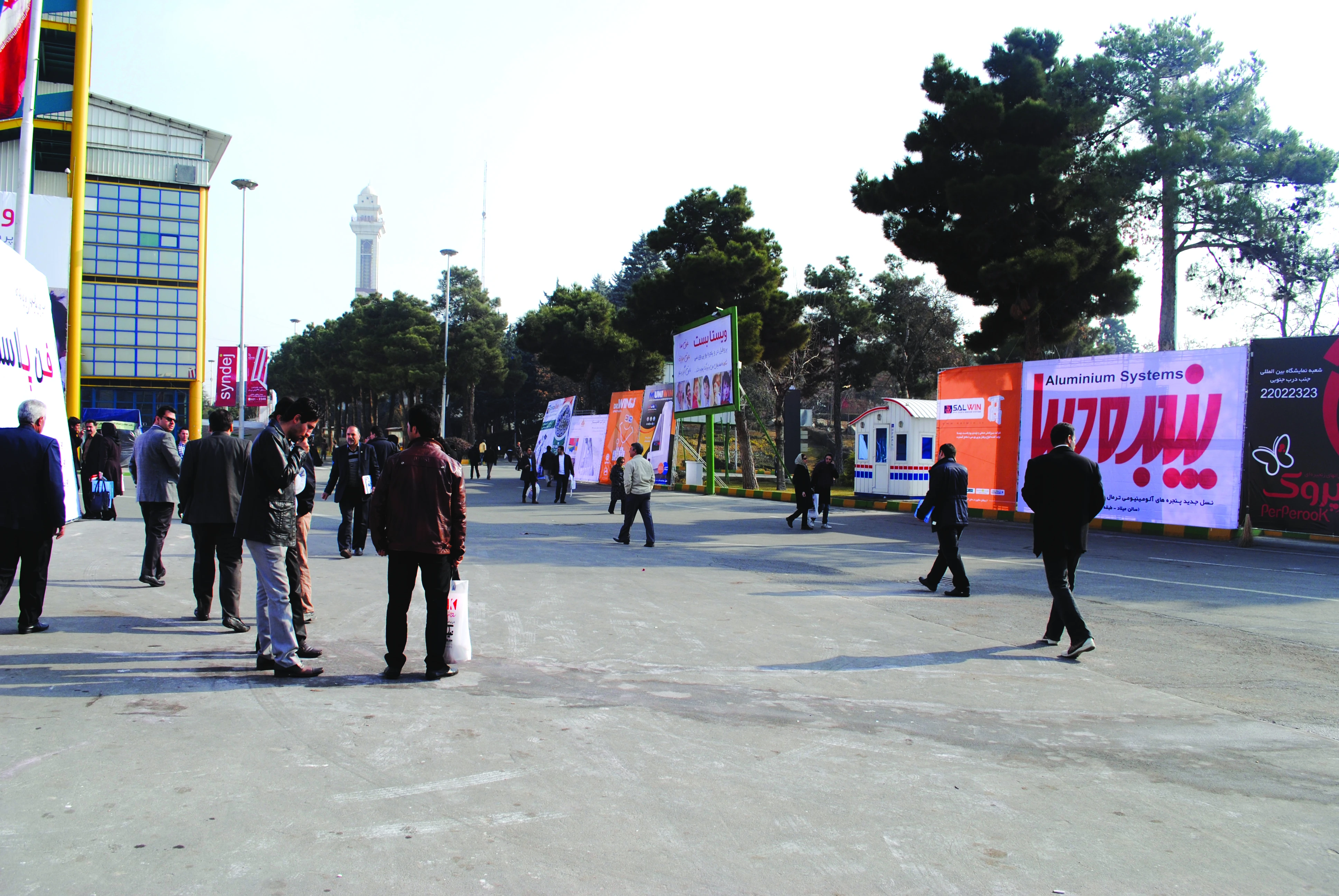 جای خالی مسوولان در نمایشگاه بین‌المللی پنجره!