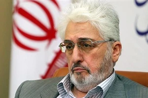 بازار یخ‌زده آهن در آستانه عید