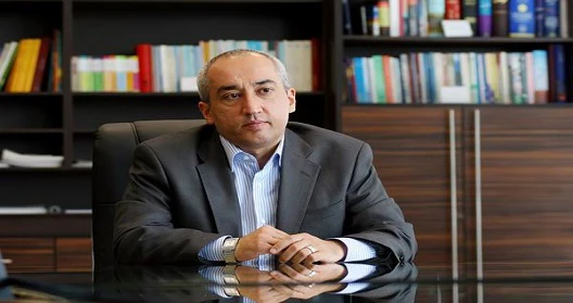 اقدامیان:دولت نگذارد بازار ارزشمند داخلی تقدیم خارجی‌ها شود