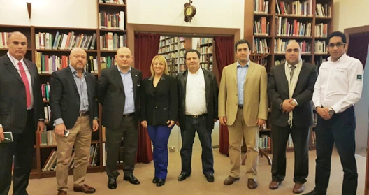 نشستی با انجمن در و پنجره ترکیه (pukab)