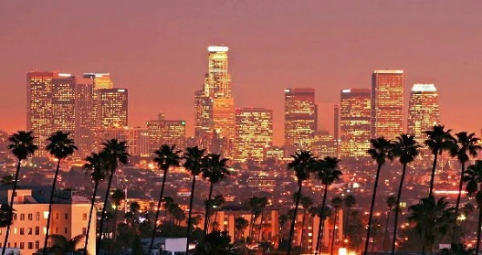 لس آنجلس با باتری روشن می‏ شود