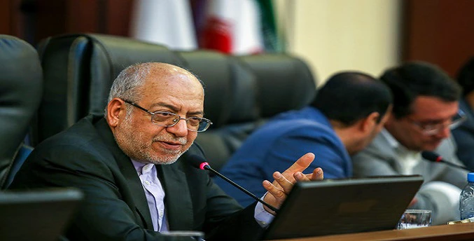 تفکیک وزارت صنعت، معدن و تجارت درست نیست