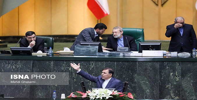 آخوندی بیان کرد: تحویل ۹۰۰ هزار مسکن مهر