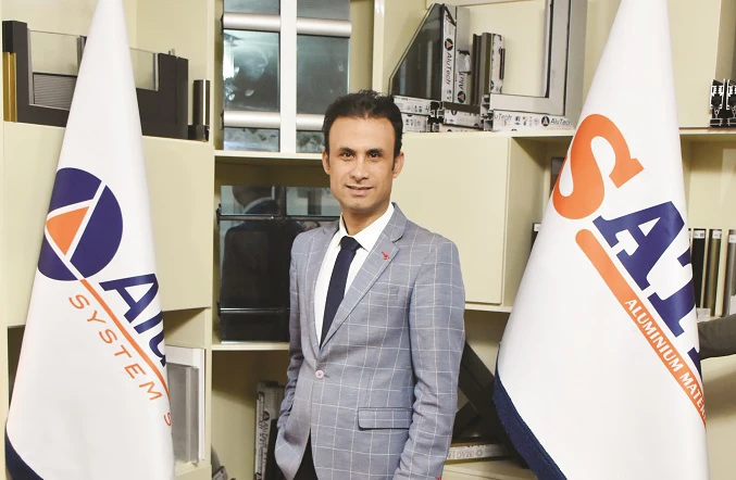 ساتر، پروفیل ایرانی در قواره جهانی