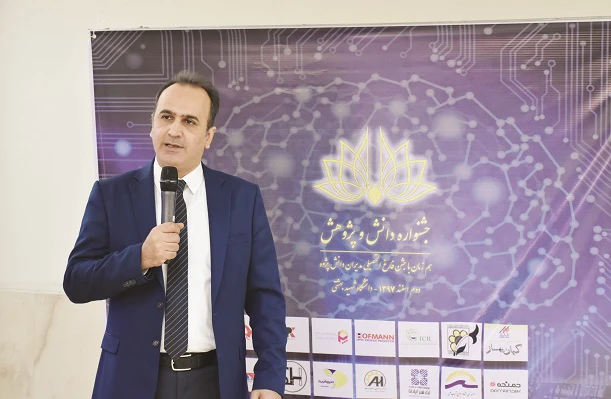 از مدیرعامل هافمن تجلیل شد