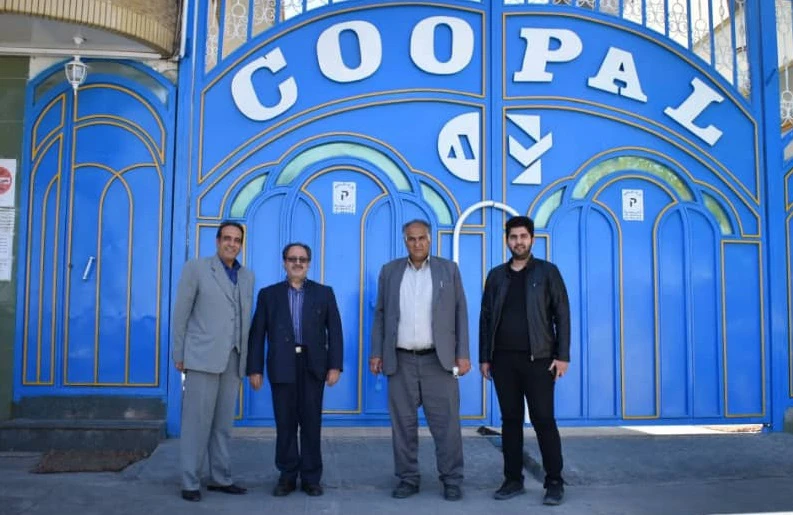 بازدید مشاور ریاست سازمان صمت اصفهان از آلومینیوم کوپال