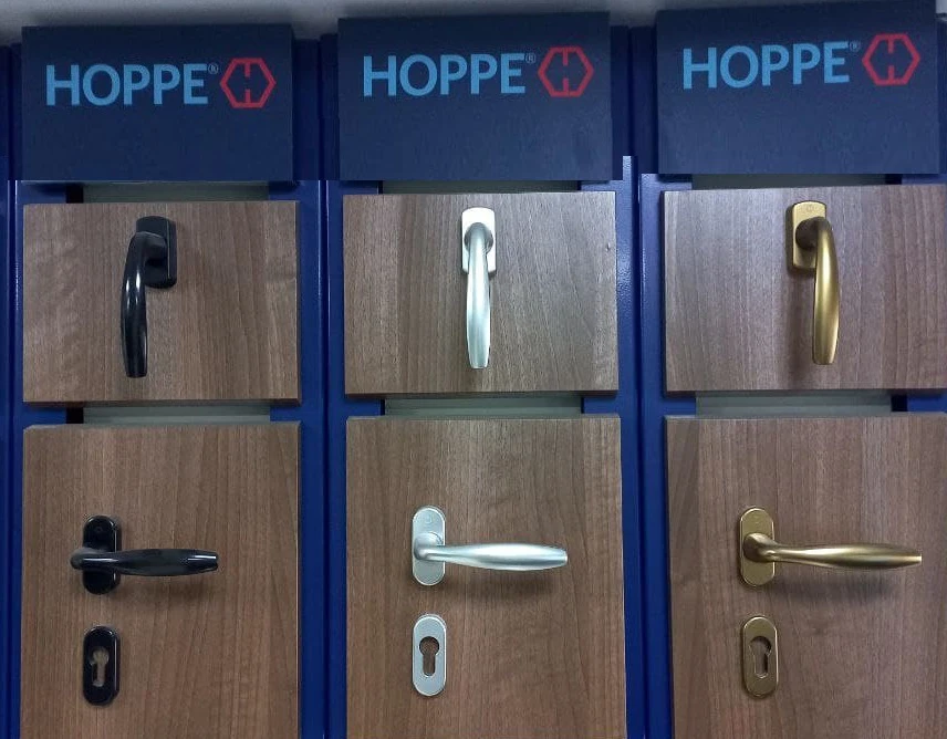 زرینه نقش مهشاد نماینده دستگیره هوپه در ایران