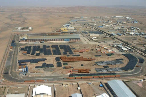 امکان توسعه شهرک‌ها و نواحی صنعتی بدون محدودیت